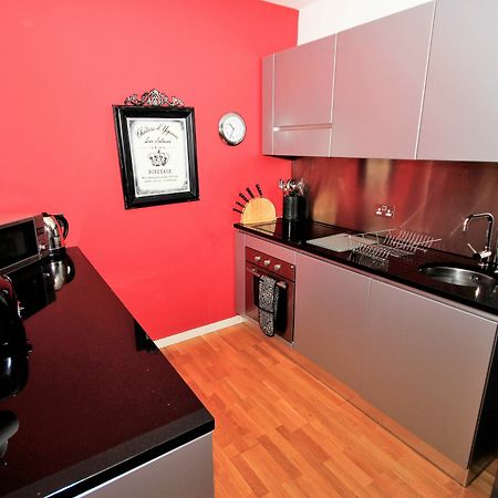 Quayside Lofts Hotel นิวคาสเซิล อะพอน ไทน์ ภายนอก รูปภาพ