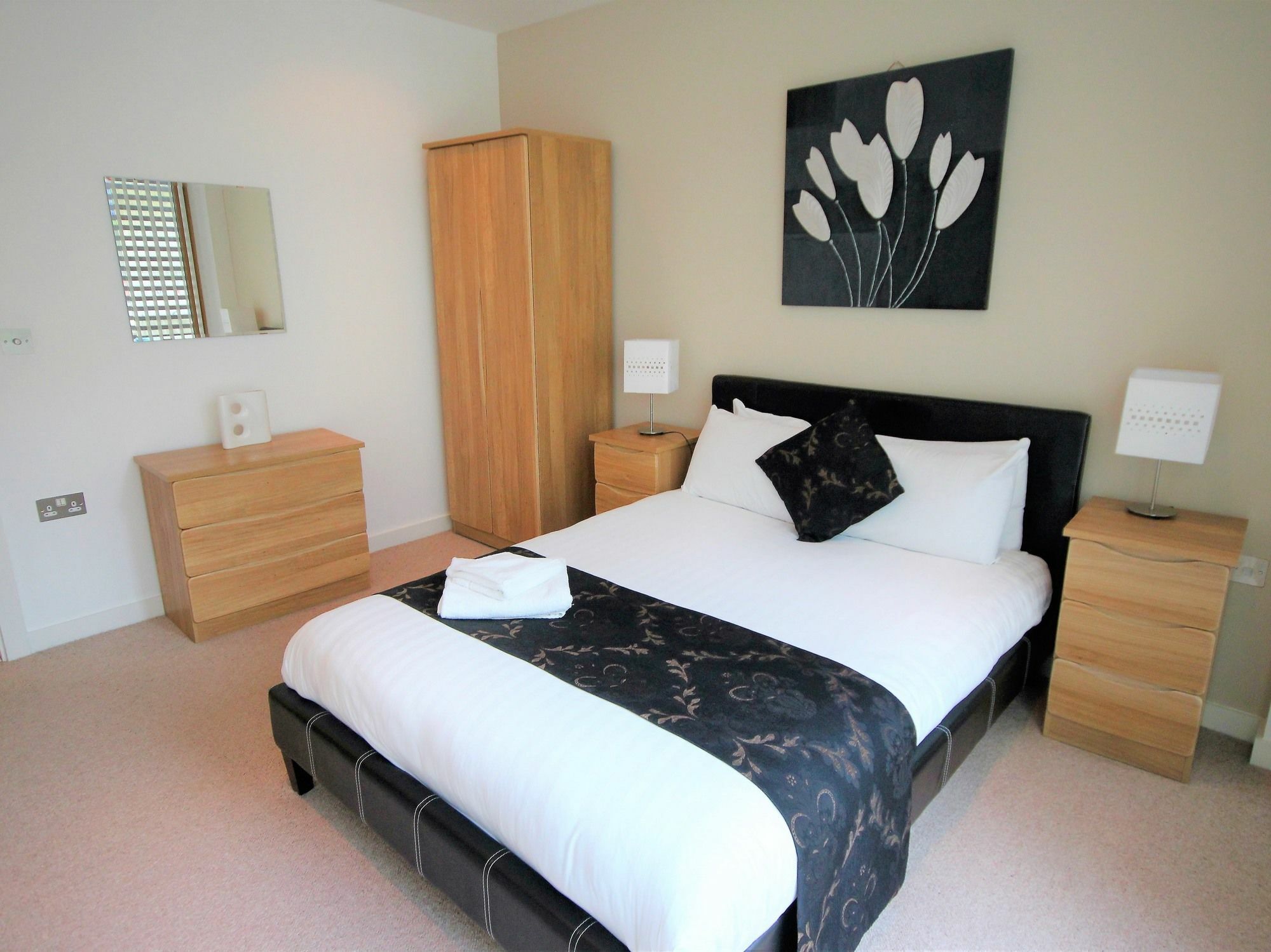 Quayside Lofts Hotel นิวคาสเซิล อะพอน ไทน์ ภายนอก รูปภาพ